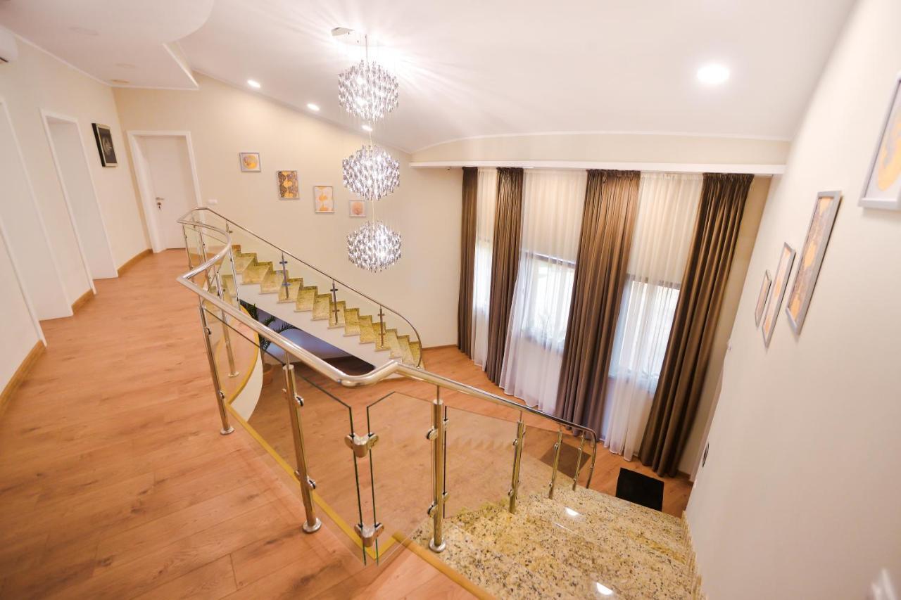 Casa Miralago Boutique Adults Only Tulcea Ngoại thất bức ảnh