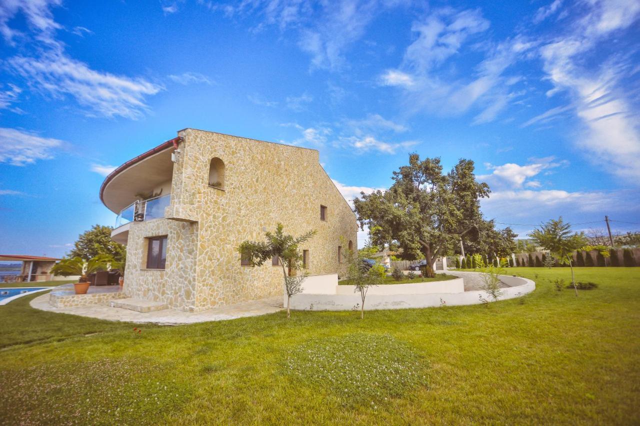 Casa Miralago Boutique Adults Only Tulcea Ngoại thất bức ảnh
