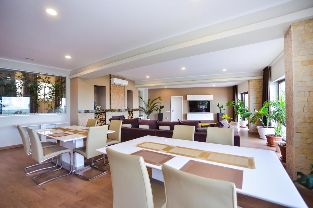 Casa Miralago Boutique Adults Only Tulcea Ngoại thất bức ảnh