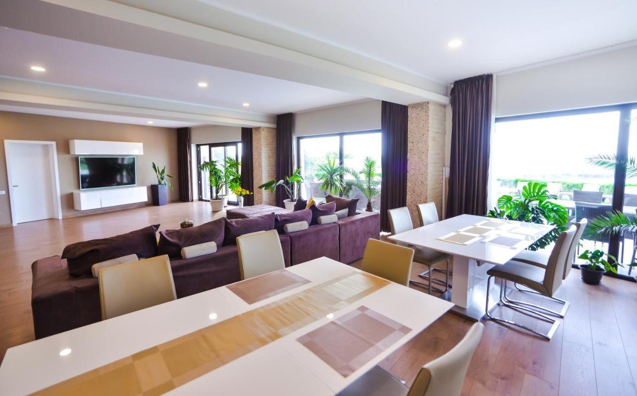 Casa Miralago Boutique Adults Only Tulcea Ngoại thất bức ảnh