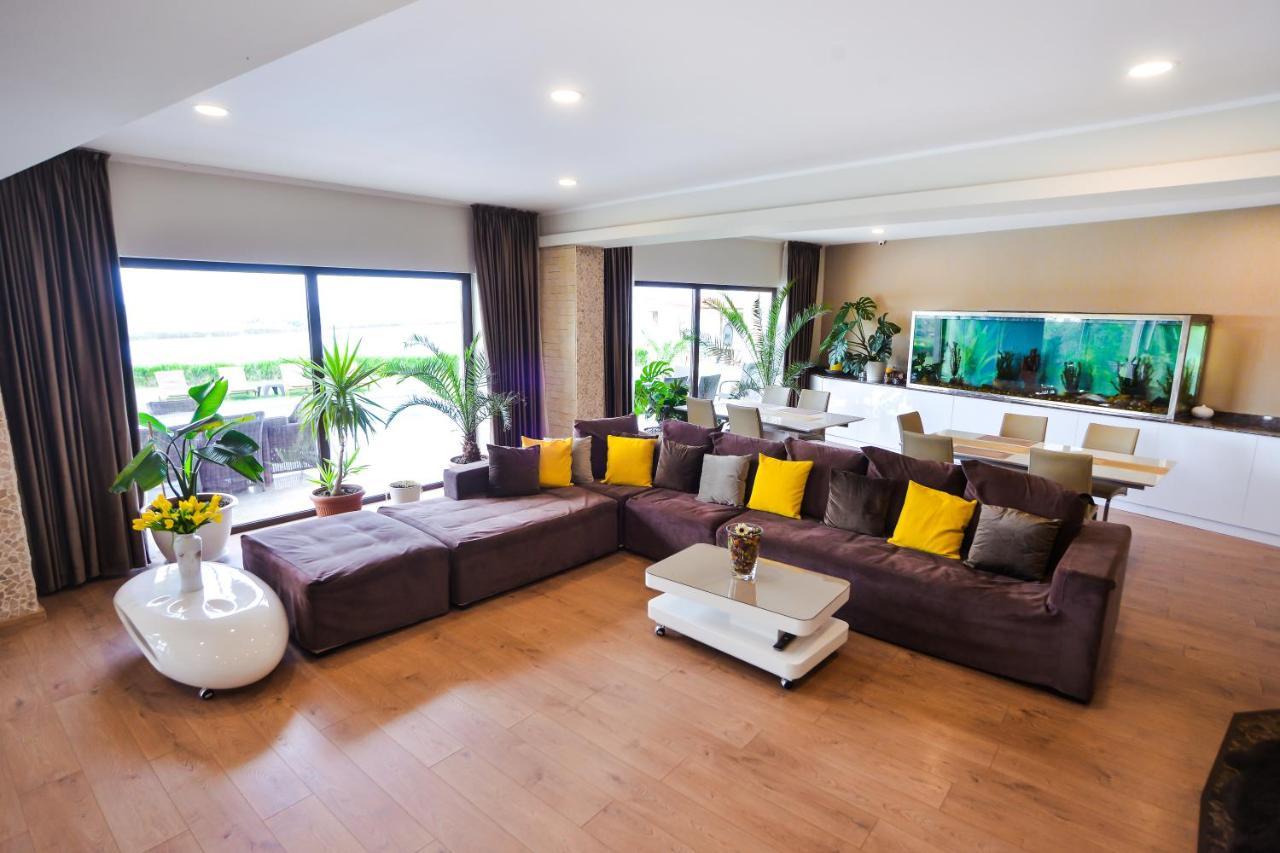 Casa Miralago Boutique Adults Only Tulcea Ngoại thất bức ảnh