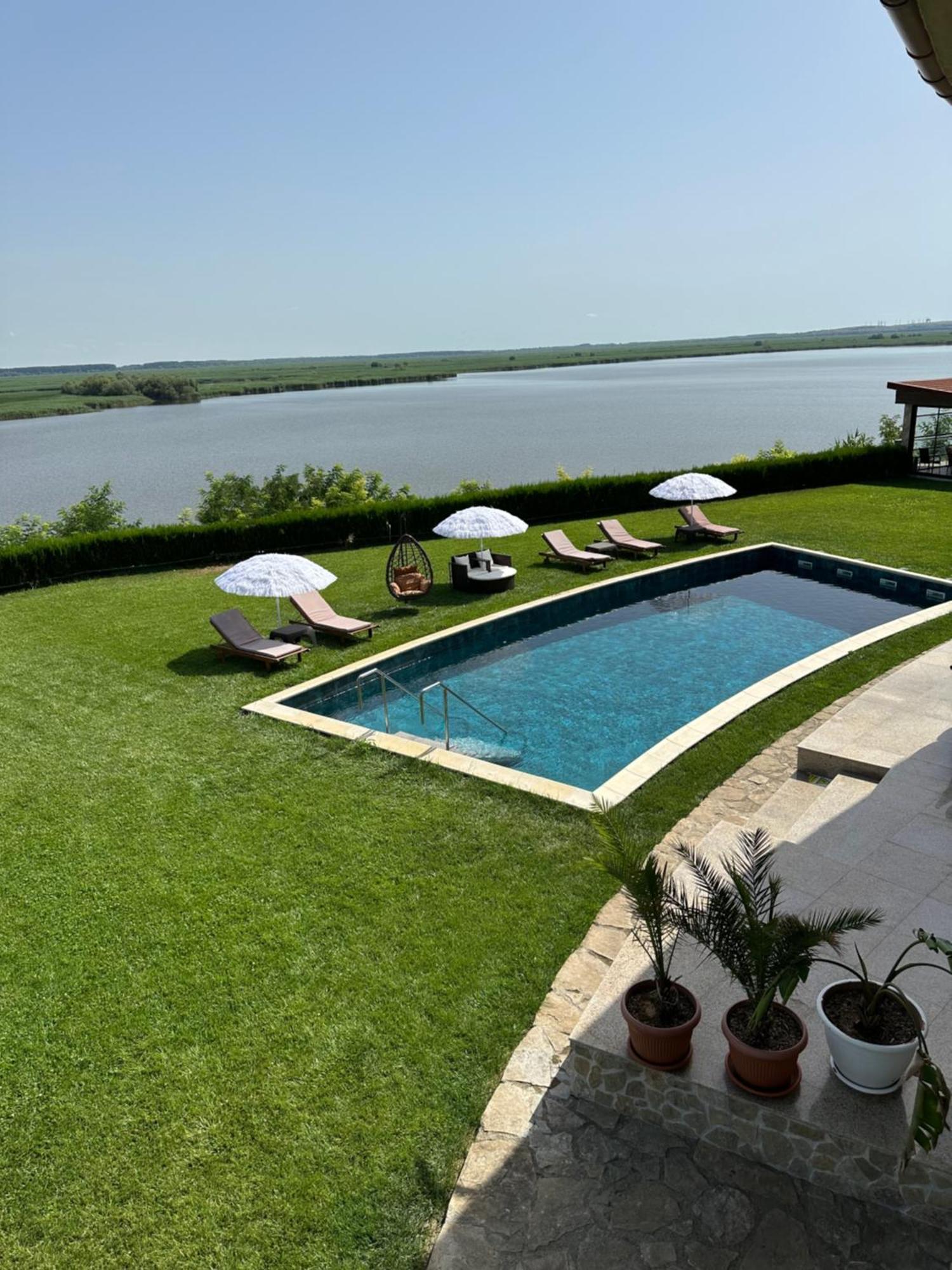 Casa Miralago Boutique Adults Only Tulcea Ngoại thất bức ảnh